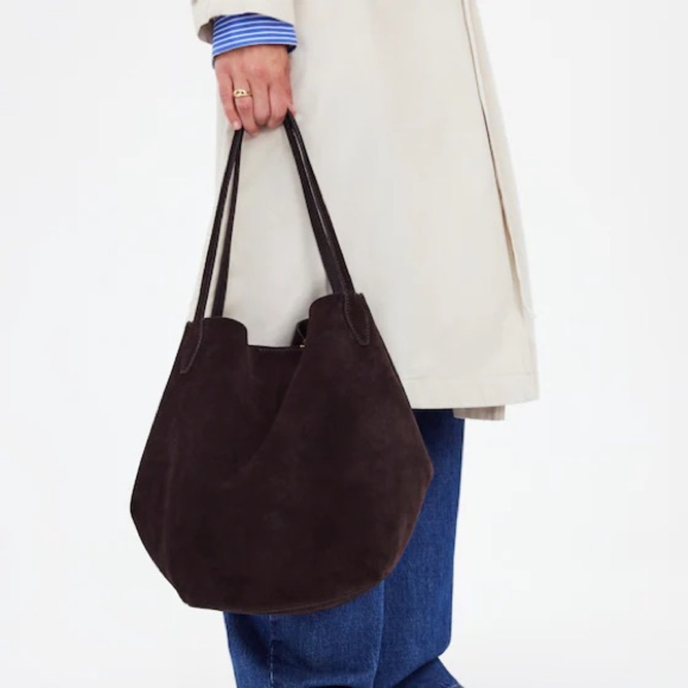 Madewell The Shopper Tote in Soft Grain Suede in Carob